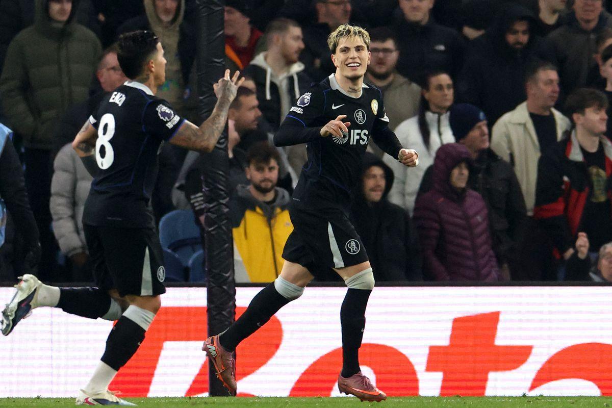 开云体育官网-态度大变！加纳乔在切尔西彻底蜕变，主帅直言被他征服