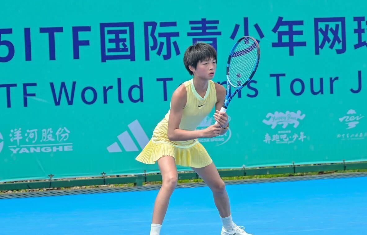 开云体育官网-两战全胜!中国女网14岁小花闪耀世少赛:郑钦文王欣瑜后继有人